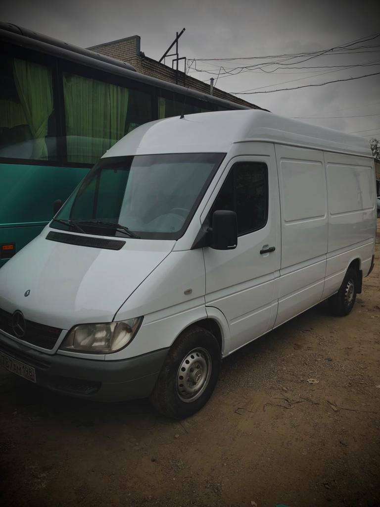 Mercedes-Benz Sprinter