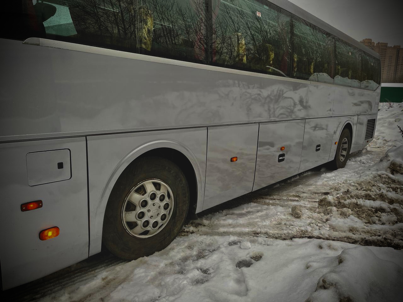 Полная покраска автобуса