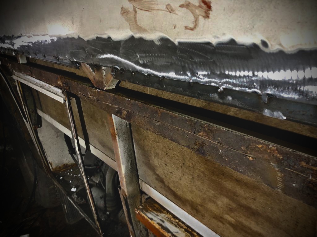 Ферма бортов автобуса